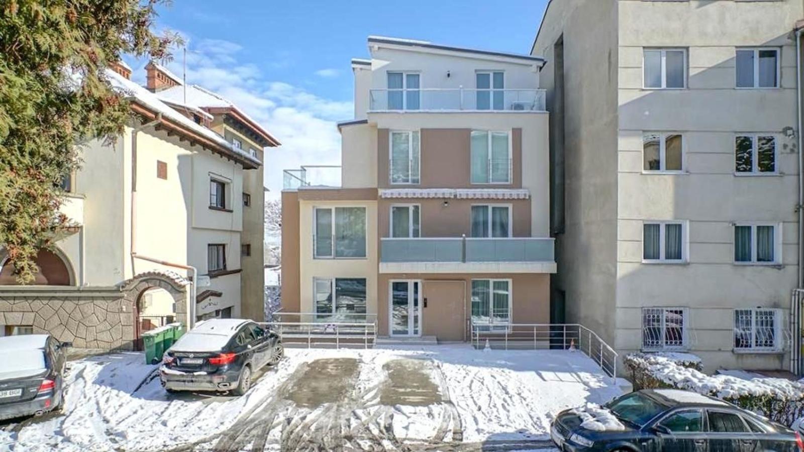 Central Maximus Apartment Brasov Exterior photo