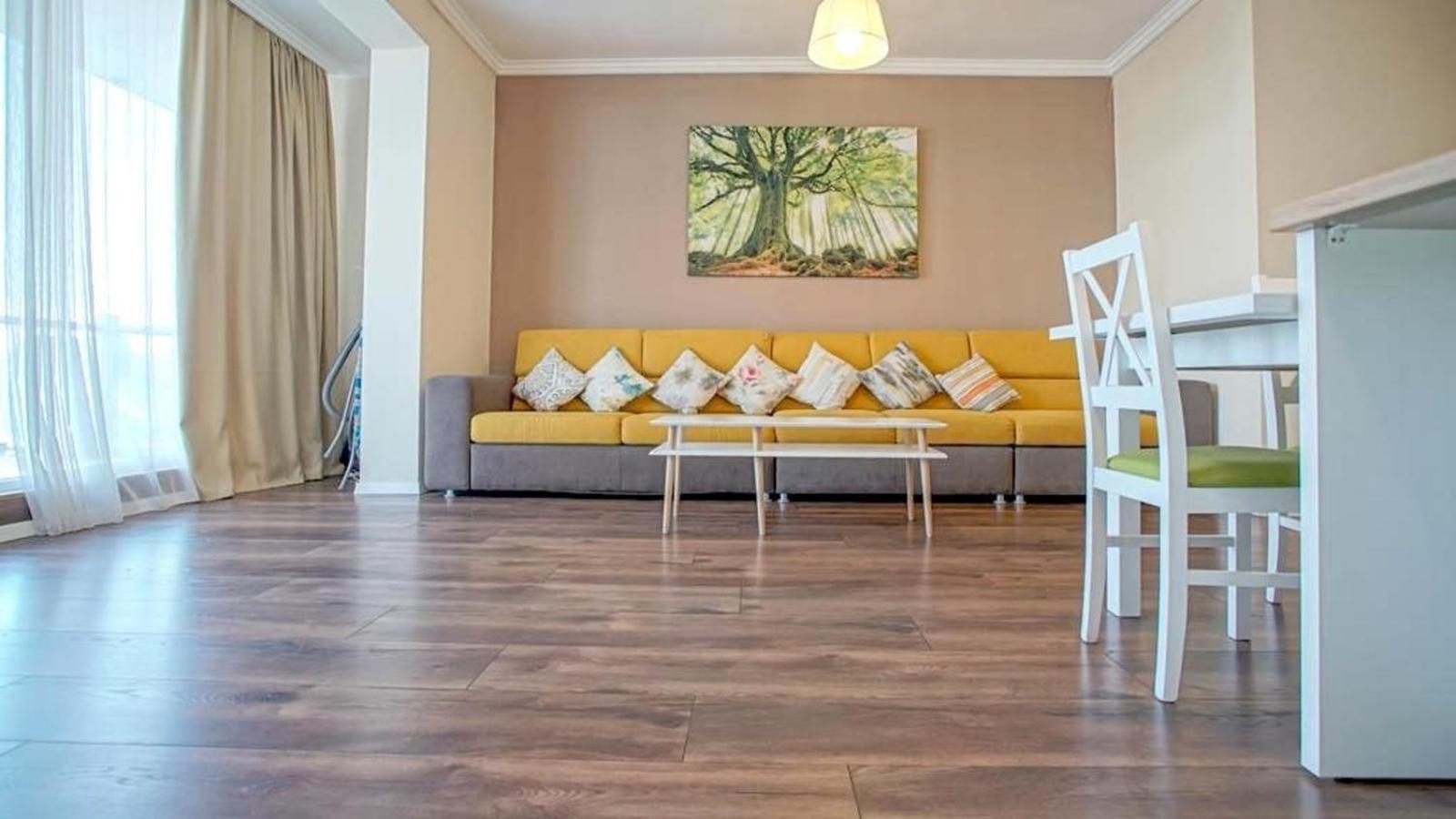 Central Maximus Apartment Brasov Exterior photo